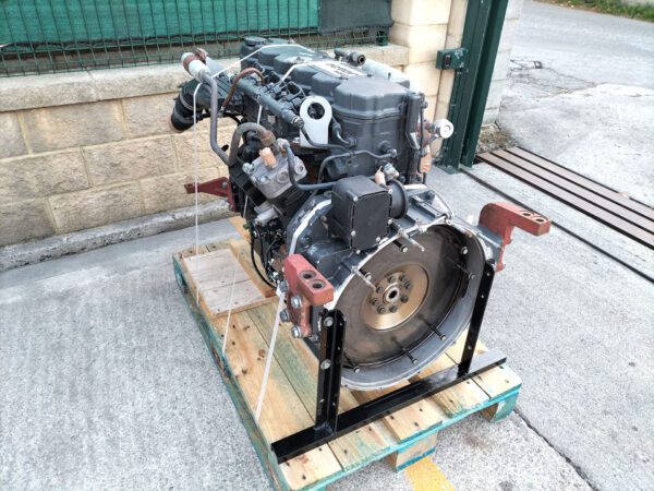 Motor Iveco Tector 6 cilindros