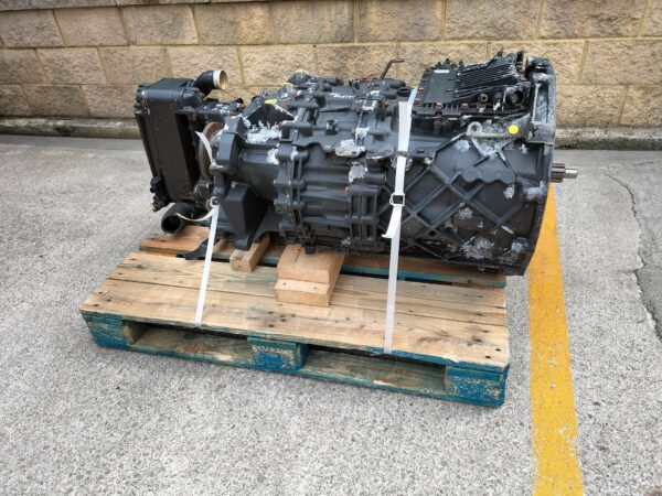 Caja de Cambios MAN TGX 26.440