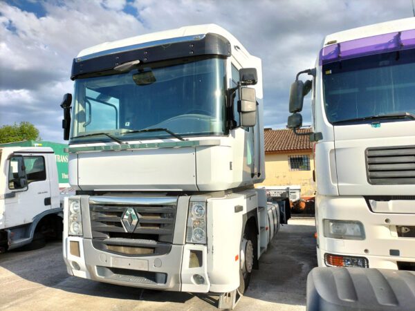 Cabina RENAULT MAGNUM 480